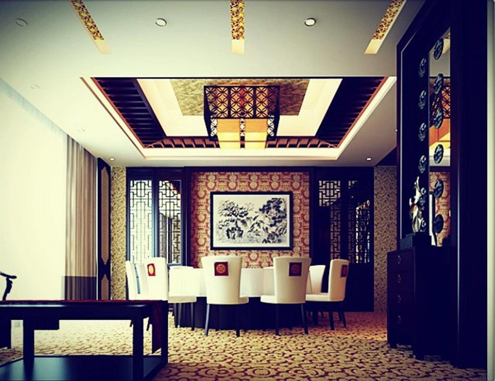 Yiwu Yi He Hotel Exterior foto